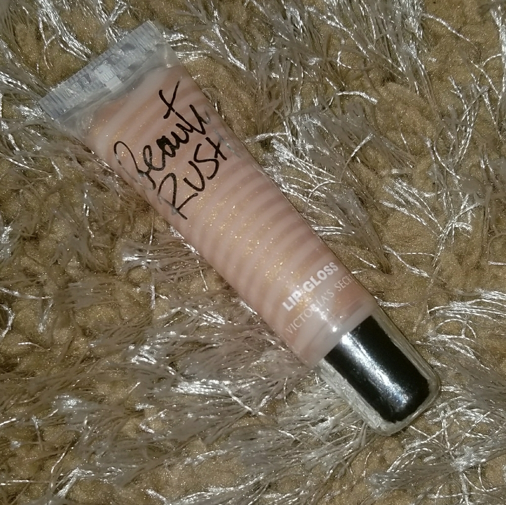 Victoria's Secret Beauty Rush Gloss Spicee Apple
